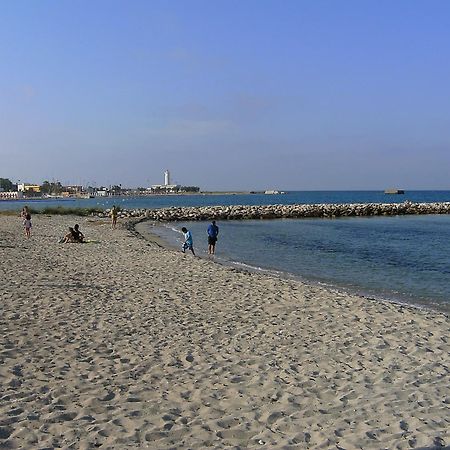 Vento Dell'Est Bed & Breakfast San Cataldo  Bagian luar foto