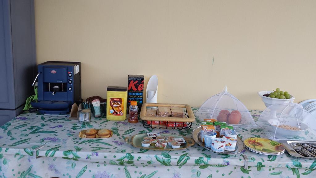 Vento Dell'Est Bed & Breakfast San Cataldo  Bagian luar foto