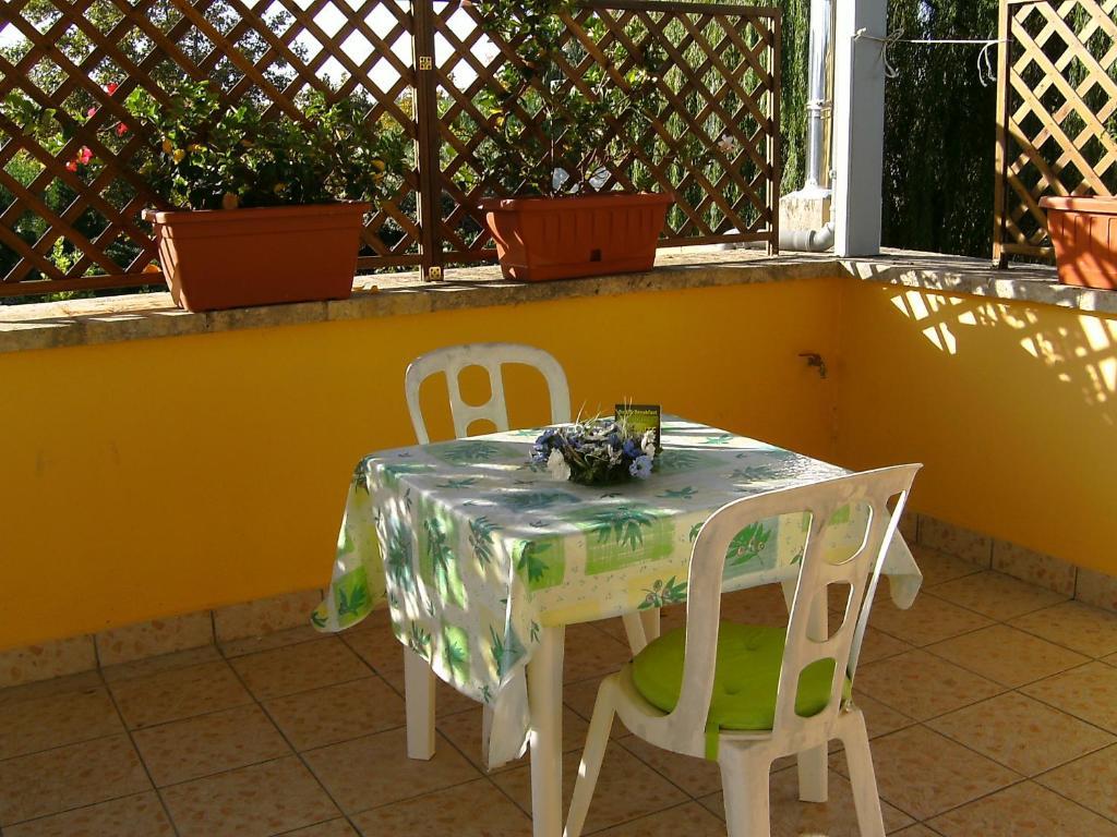 Vento Dell'Est Bed & Breakfast San Cataldo  Bagian luar foto
